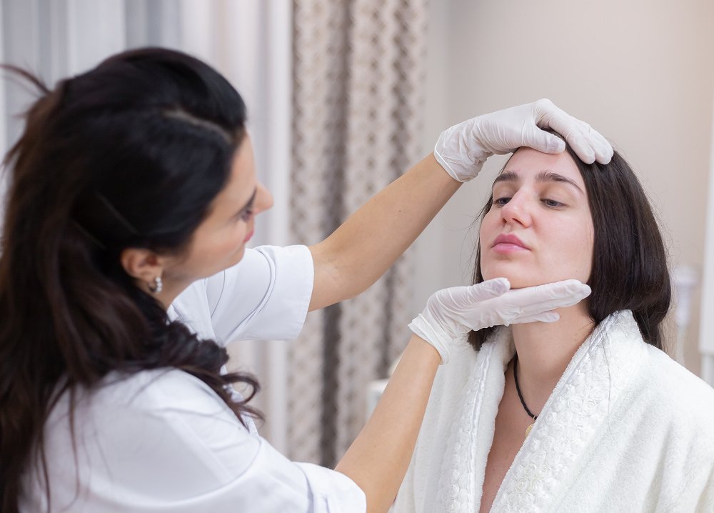 Advanced laser skin correction treatment at Yoland Specialist Polyclinic Dubai